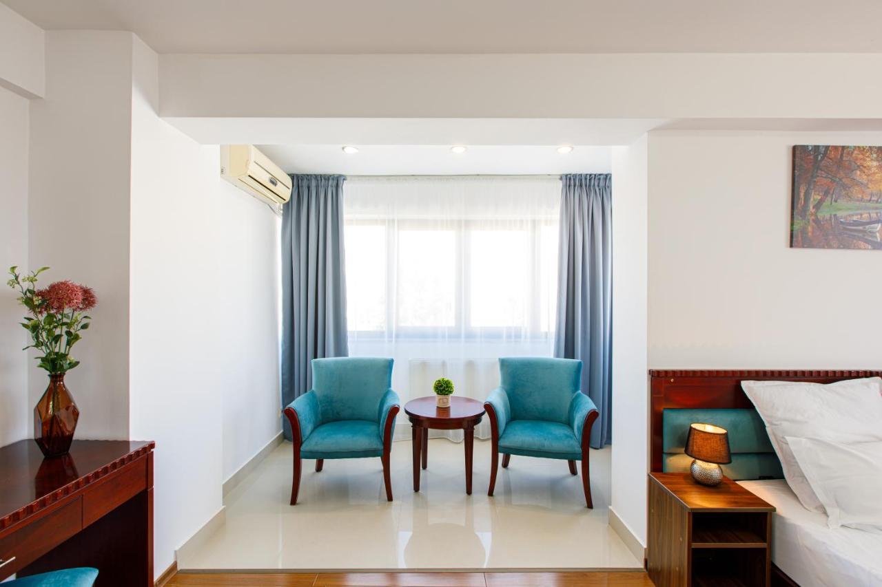Lira Pacific Aparthotel Constanţa Exterior foto