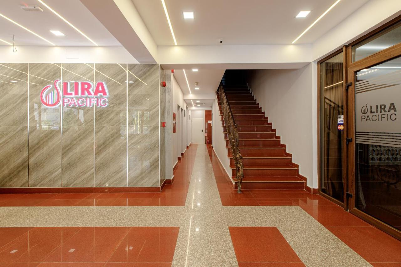 Lira Pacific Aparthotel Constanţa Exterior foto