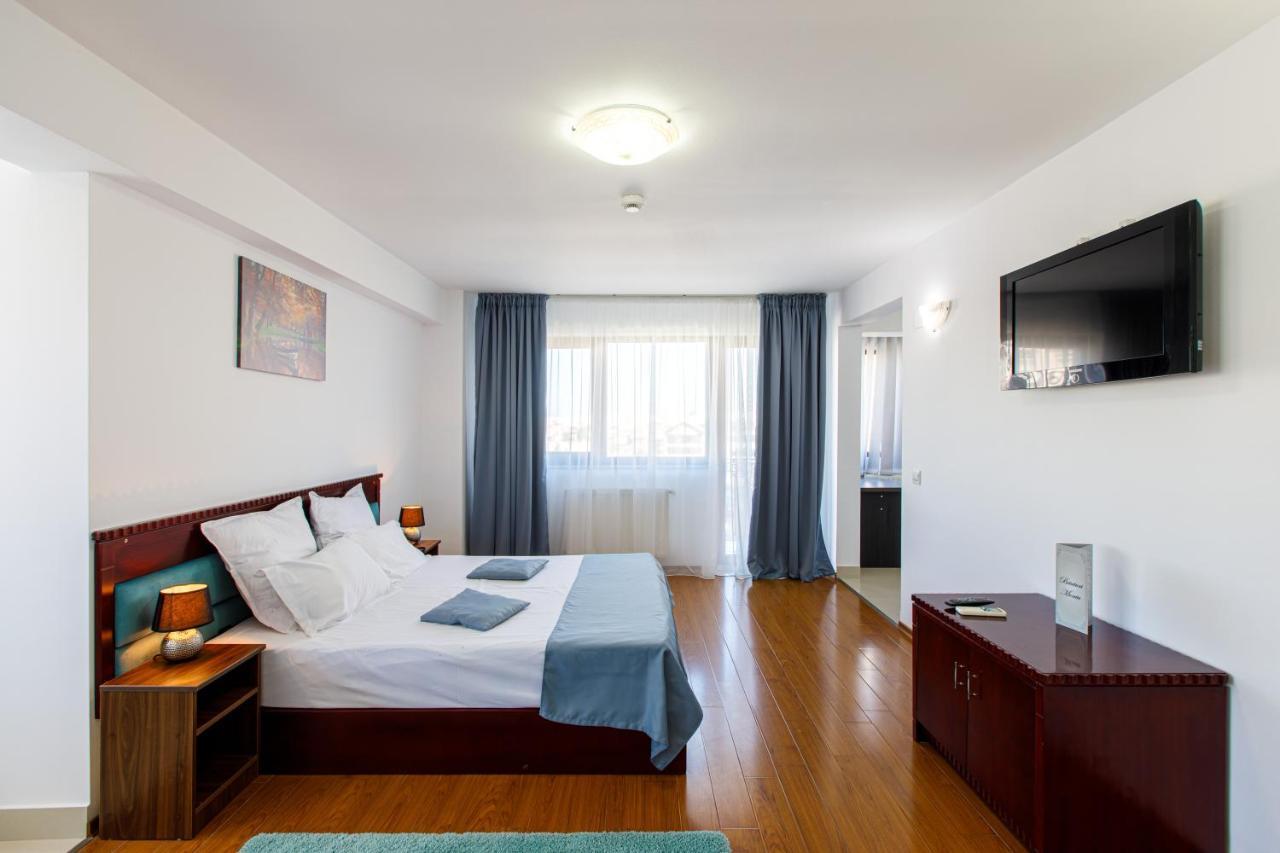 Lira Pacific Aparthotel Constanţa Exterior foto