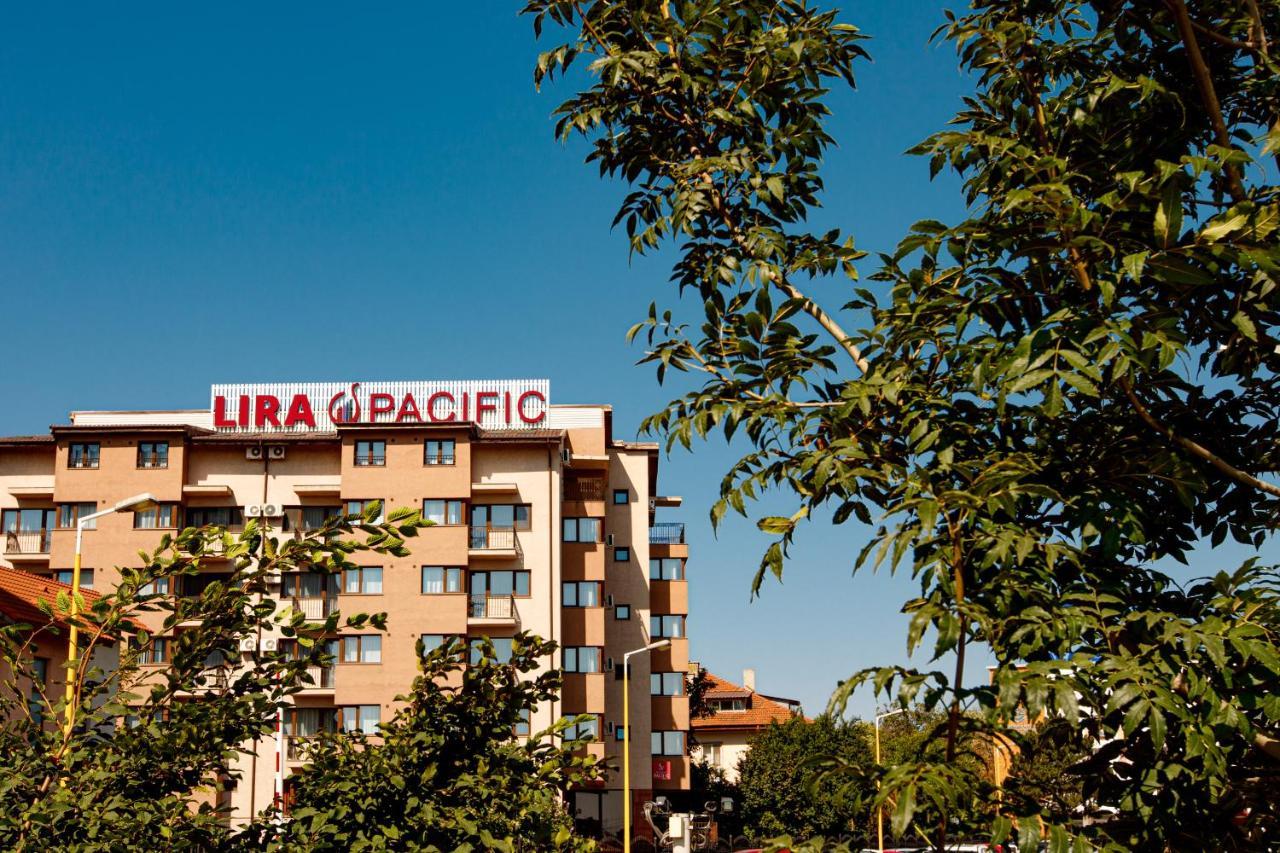 Lira Pacific Aparthotel Constanţa Exterior foto