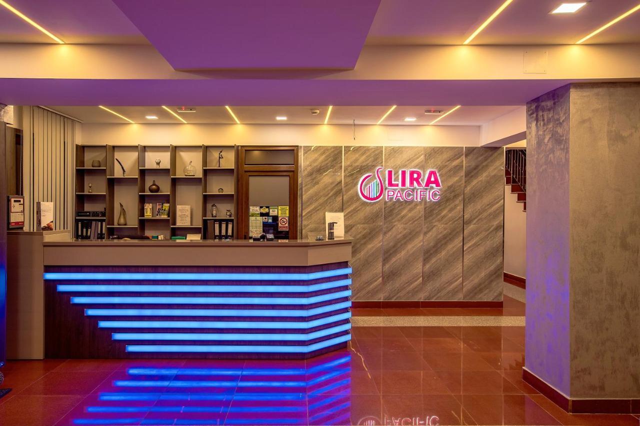 Lira Pacific Aparthotel Constanţa Exterior foto